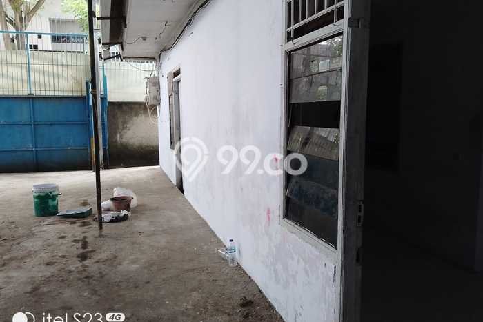 Gudang di Cipondoh, Luas 700m², Area Komersial, Posisi Strategis Gudang di Cipondoh, Luas 700m², Area Komersial, Posisi Strategis
