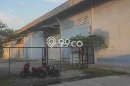 Gudang Kawasan Bisnis di Karawaci, Luas 2000m², Siap Operasional Gudang Kawasan Bisnis di Karawaci, Luas 2000m², Siap Operasional