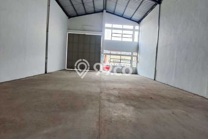 Gudang Disewakan Kawasan Dadap, Luas 180m², Area Berkembang Gudang Disewakan Kawasan Dadap, Luas 180m², Area Berkembang