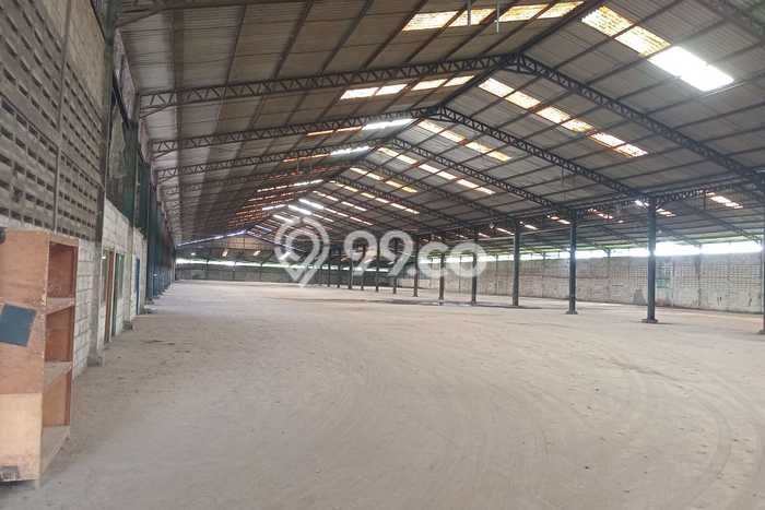 AREA BISNIS! Gudang di Cikande, Luas 10000m², Lokasi Strategis AREA BISNIS! Gudang di Cikande, Luas 10000m², Lokasi Strategis