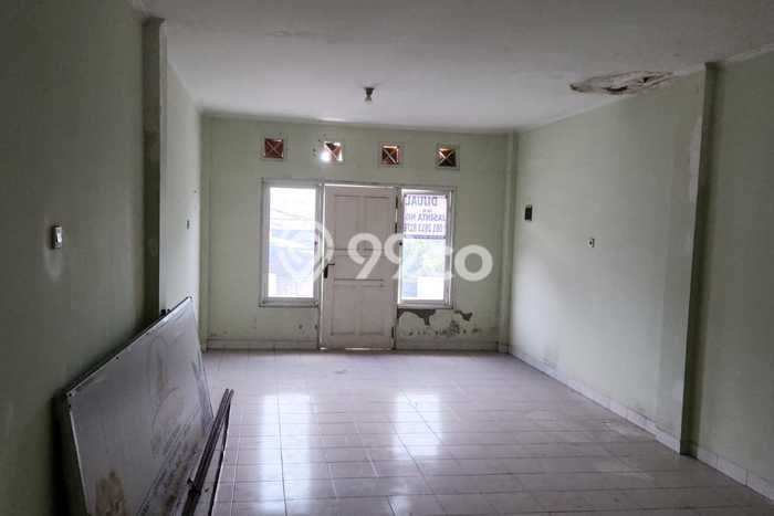 Ruko Bagus Dijual LB 130m2 Lokasi Strategis Jakarta Barat Area Cocok untuk Bisnis Ruko Bagus Dijual LB 130m2 Lokasi Strategis Jakarta Barat Area Cocok untuk Bisnis