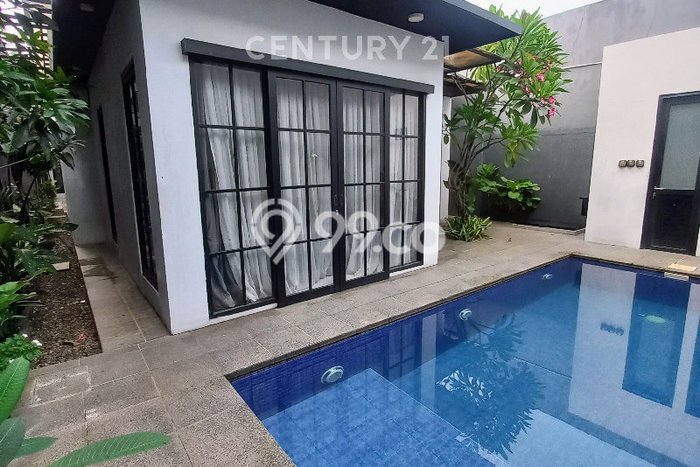 For Sale Rumah Mewah Exclusive di Tanjung Priok, Jakarta Utara For Sale Rumah Mewah Exclusive di Tanjung Priok, Jakarta Utara
