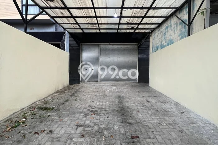 Unit Ruko disewakan di Cempaka Putih Jakarta Pusat dengan LT 114m2 / LB 225m2 Unit Ruko disewakan di Cempaka Putih Jakarta Pusat dengan LT 114m2 / LB 225m2