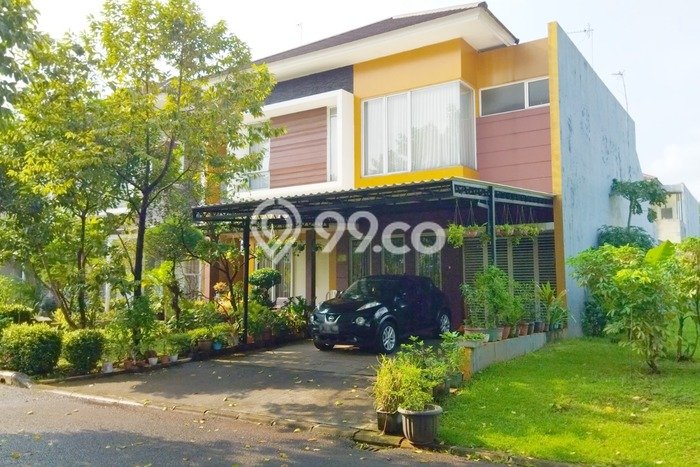 Jual Rumah Luas Megah Dengan View Cantik di Grand Wisata, Bekasi Jual Rumah Luas Megah Dengan View Cantik di Grand Wisata, Bekasi