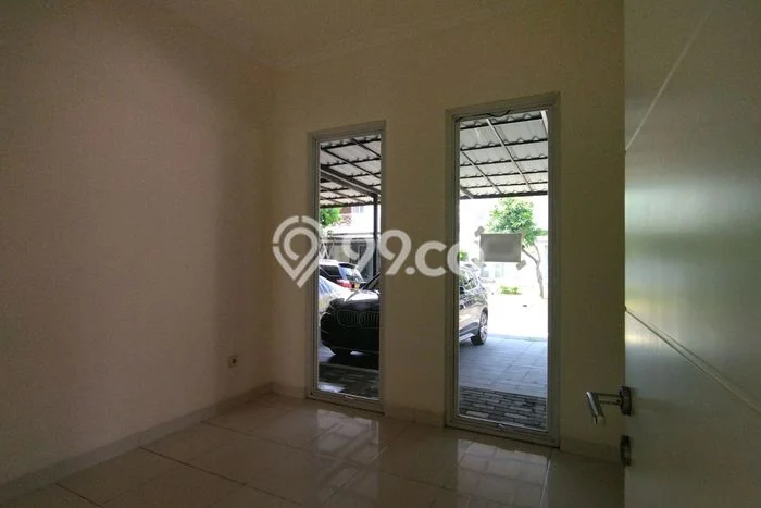 Hunian Elit LB 120m2 Siap Huni Desain Elegan di Grand Wisata, Bekasi Hunian Elit LB 120m2 Siap Huni Desain Elegan di Grand Wisata, Bekasi