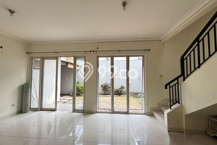 For Sale! Premium House LT 162m2 Desain Elegan di Grand Wisata For Sale! Premium House LT 162m2 Desain Elegan di Grand Wisata
