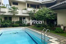 Rumah Mewah LB 1000m2 Siap Pakai Desain Elegan di Kuningan, Jakarta Selatan Rumah Mewah LB 1000m2 Siap Pakai Desain Elegan di Kuningan, Jakarta Selatan