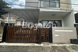 Rumah Modern 4 KT di Cimanggu Bogor Rumah Modern 4 KT di Cimanggu Bogor
