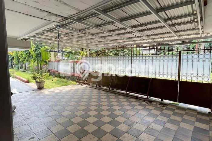 Hunian Elit LB 400m2 Siap Pakai Desain Elegan di Ahmadyani, Bogor Hunian Elit LB 400m2 Siap Pakai Desain Elegan di Ahmadyani, Bogor