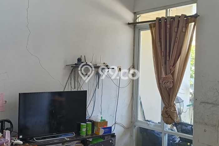 Dijual Hunian Rumah Terawat 2 Kamar di Sariwangi, Bandung Dijual Hunian Rumah Terawat 2 Kamar di Sariwangi, Bandung