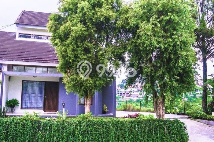 Hunian Cantik Minimalis Lb 75m2 di Cisarua, Bandung Barat Hunian Cantik Minimalis Lb 75m2 di Cisarua, Bandung Barat