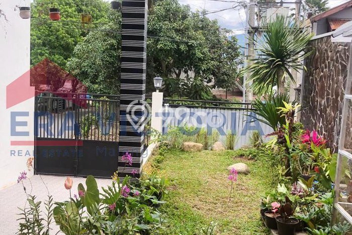 Jual Segera! Vila di Batu, Ukuran 155m2m², Kawasan Berkembang dengan nilai meningkat Jual Segera! Vila di Batu, Ukuran 155m2m², Kawasan Berkembang dengan nilai meningkat