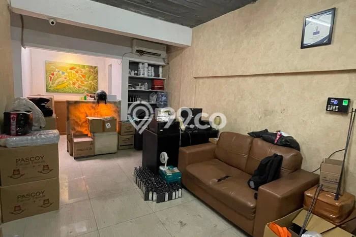 Dijual! Ruko di Gunung Sahari Jakarta Pusat LT 100m2 / LB 400m2 Kawasan Bisnis Dijual! Ruko di Gunung Sahari Jakarta Pusat LT 100m2 / LB 400m2 Kawasan Bisnis