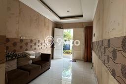 Rumah Mewah LB 180m2 Siap Huni Desain Elegan di Sektor 3 - Bintaro, Tangerang Selatan Rumah Mewah LB 180m2 Siap Huni Desain Elegan di Sektor 3 - Bintaro, Tangerang Selatan