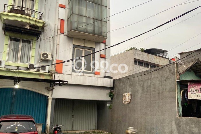 Ruko Dijual di Jakarta Selatan LT 112m2 & LB 335m2 Lokasi Terbaik! Ruko Dijual di Jakarta Selatan LT 112m2 & LB 335m2 Lokasi Terbaik!