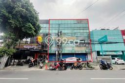 Ruko Dijual di Prime Area Jakarta Pusat Luas 216m2 Ruko Dijual di Prime Area Jakarta Pusat Luas 216m2