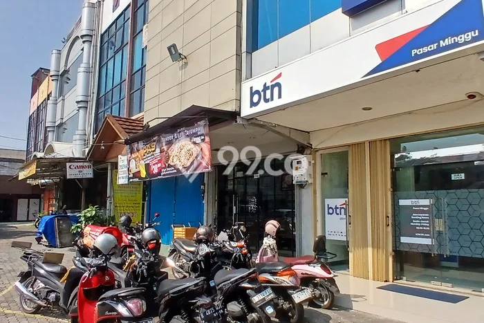 Ruko Dijual di Pasar Minggu LT 62m2, LB 217m2 untuk Investasi Ruko Dijual di Pasar Minggu LT 62m2, LB 217m2 untuk Investasi