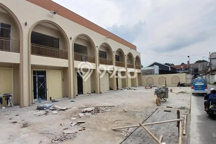 Unit Komersial Disewakan di Jakarta Timur Area Strategis Harga Kompetitif Unit Komersial Disewakan di Jakarta Timur Area Strategis Harga Kompetitif