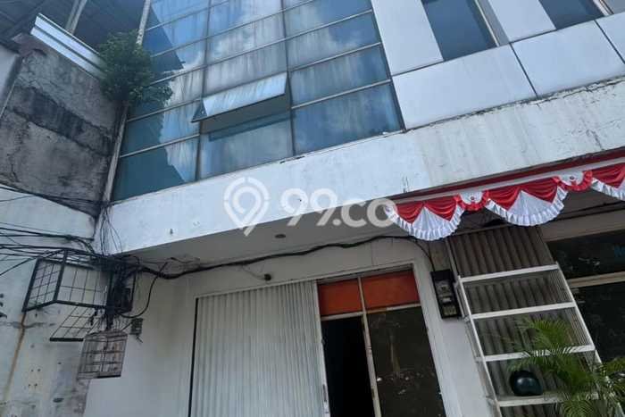 Ruko Dijual di Prime Area Jakarta Selatan Luas 156m2 Ruko Dijual di Prime Area Jakarta Selatan Luas 156m2