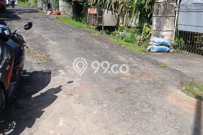 Rumah kawasan Mahendradata, 2 KM, Pemandangan Indah, LT 100m² Bangunan 100m² Rumah kawasan Mahendradata, 2 KM, Pemandangan Indah, LT 100m² Bangunan 100m²