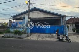 Gudang Komersial Dijual di Denpasar Barat Denpasar LT 350m2 & LB 100m2 Gudang Komersial Dijual di Denpasar Barat Denpasar LT 350m2 & LB 100m2