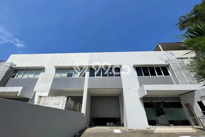Gudang di Setu, Luas 612m², Kawasan Bisnis, Strategis Gudang di Setu, Luas 612m², Kawasan Bisnis, Strategis