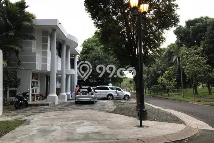 Rumah Kost untuk Dijual di Lippo Karawaci Punya 15 Kamar Rumah Kost untuk Dijual di Lippo Karawaci Punya 15 Kamar