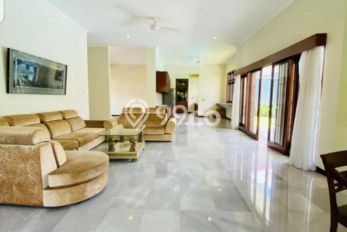Jarang Ada! Rumah Sewa 5 Kamar Bagus Siap Huni Pejaten Jarang Ada! Rumah Sewa 5 Kamar Bagus Siap Huni Pejaten