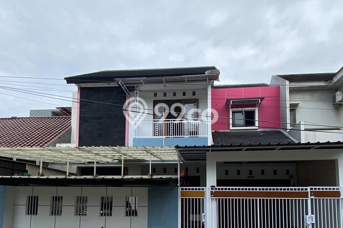 Rumah Luxury Modern Tanpa Renovasi di BSD Nusaloka Tangerang Rumah Luxury Modern Tanpa Renovasi di BSD Nusaloka Tangerang