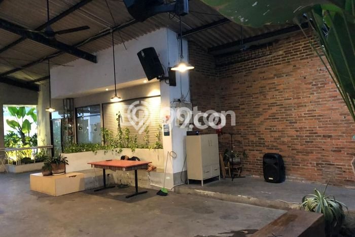 Komersial Bagus Dijual di Rungkut Industri Surabaya Strategis Cocok untuk Kembangkan Bisnis Komersial Bagus Dijual di Rungkut Industri Surabaya Strategis Cocok untuk Kembangkan Bisnis