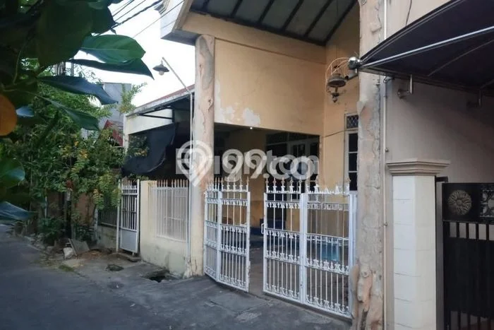 Dijual Rumah 3 Kamar Lokasi Ideal Nyaman dan Strategis di Wiyung Dijual Rumah 3 Kamar Lokasi Ideal Nyaman dan Strategis di Wiyung