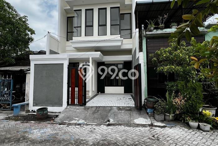 Dijual Rumah Minimalis Bagus Punya 3 KT di Benowo Surabaya SHM Dijual Rumah Minimalis Bagus Punya 3 KT di Benowo Surabaya SHM