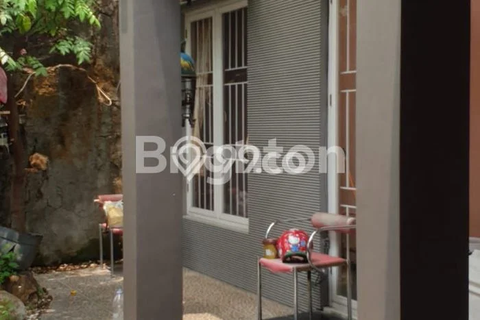 Rumah Strategis Minimalis Lb 92m2 di Wiyung, Surabaya Rumah Strategis Minimalis Lb 92m2 di Wiyung, Surabaya