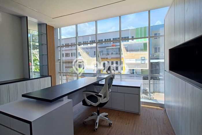 Gudang Kawasan Premium Kawasan Kalideres, Luas 800m², Posisi Strategis Gudang Kawasan Premium Kawasan Kalideres, Luas 800m², Posisi Strategis