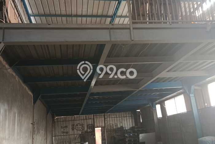 Gudang Disewa di Cipondoh, Tangerang, LT 300m2 / LB 400m2 Gudang Disewa di Cipondoh, Tangerang, LT 300m2 / LB 400m2