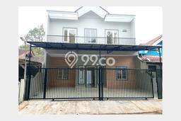 For Sale Rumah 5 Kamar Lokasi Ideal Nyaman dan Strategis di BSD For Sale Rumah 5 Kamar Lokasi Ideal Nyaman dan Strategis di BSD