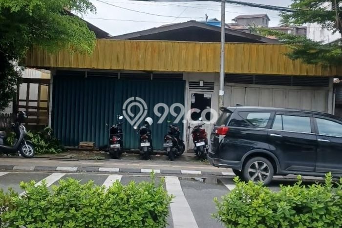 Lokasi Strategis! Dijual Ruko Bisnis di Balikpapan Kota, Balikpapan Kondisi Baik Lokasi Strategis! Dijual Ruko Bisnis di Balikpapan Kota, Balikpapan Kondisi Baik