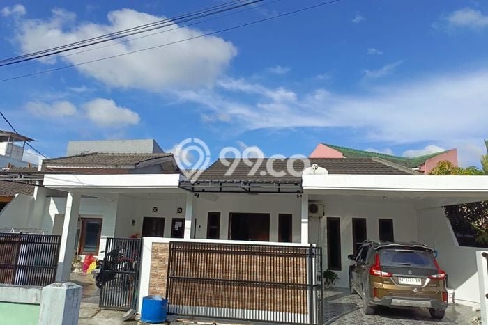 Rumah Luas Asri 3 KT Siap Pakai di Sepinggan Balikpapan Rumah Luas Asri 3 KT Siap Pakai di Sepinggan Balikpapan