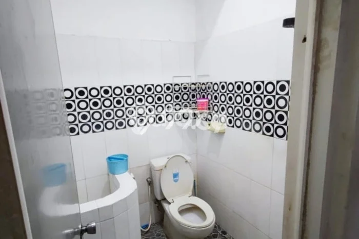 Dijual Rumah Strategis Bagus Punya 3 KT di Sukolilo Surabaya SHM Dijual Rumah Strategis Bagus Punya 3 KT di Sukolilo Surabaya SHM
