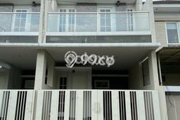 Dijual Rumah 3 Kamar Lokasi Strategis Nyaman dan Strategis di Tenggilis Mejoyo Dijual Rumah 3 Kamar Lokasi Strategis Nyaman dan Strategis di Tenggilis Mejoyo