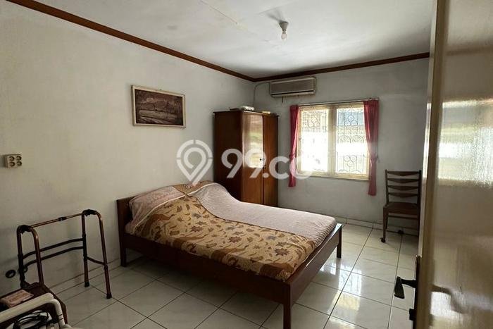 Rumah Luas Asri 5 KT Siap Huni di Semanan Jakarta Barat Rumah Luas Asri 5 KT Siap Huni di Semanan Jakarta Barat