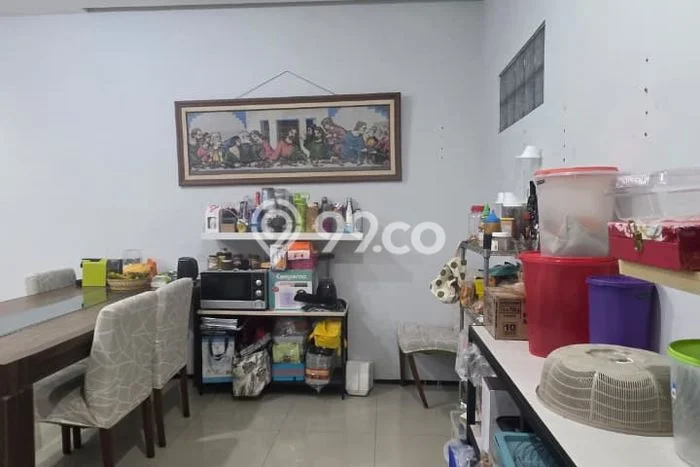 Rumah Sewa Jakarta Barat LT 313m2 LB 192m2 Area Meruya Rumah Sewa Jakarta Barat LT 313m2 LB 192m2 Area Meruya
