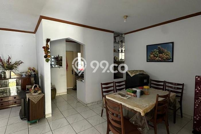 Rumah Luas Asri 5 KT Siap Huni di Semanan Jakarta Barat Rumah Luas Asri 5 KT Siap Huni di Semanan Jakarta Barat