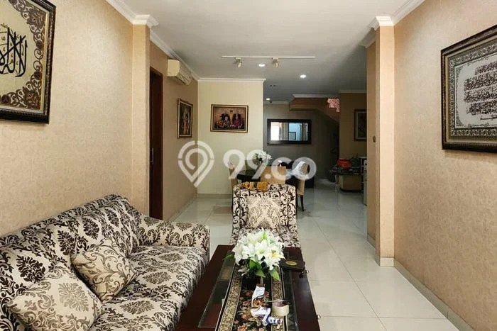 Ready to Use! Premium House LT 154m2 Desain Elegan di Pondok Indah Ready to Use! Premium House LT 154m2 Desain Elegan di Pondok Indah