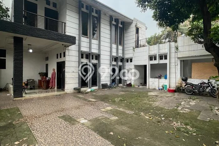 Hunian Elit LB 770m2 Siap Huni Desain Elegan di Veteran, Jakarta Selatan Hunian Elit LB 770m2 Siap Huni Desain Elegan di Veteran, Jakarta Selatan