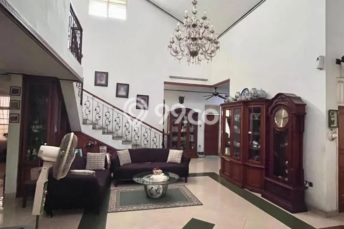 Dijual Rumah Luas Elegan Dengan View Cantik di Tanah Kusir, Jakarta Selatan Dijual Rumah Luas Elegan Dengan View Cantik di Tanah Kusir, Jakarta Selatan