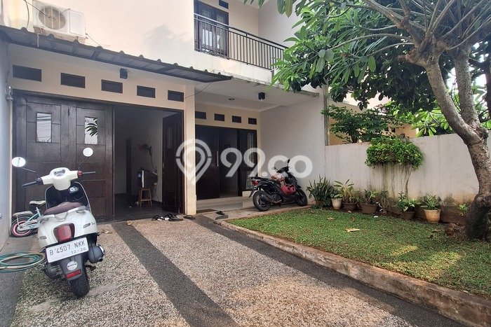 Rumah Luxury Modern Siap Huni di Pondok Labu Jakarta Selatan Rumah Luxury Modern Siap Huni di Pondok Labu Jakarta Selatan