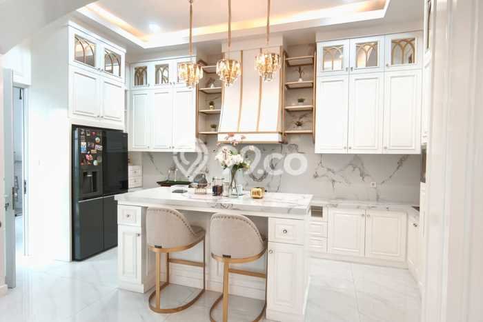Dijual Rumah Luas Elegan Dengan View Eksklusif di Rempoa, Tangerang Selatan Dijual Rumah Luas Elegan Dengan View Eksklusif di Rempoa, Tangerang Selatan