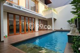 Jual Rumah Mewah Megah Dengan View Eksklusif di Cipete, Jakarta Selatan Jual Rumah Mewah Megah Dengan View Eksklusif di Cipete, Jakarta Selatan