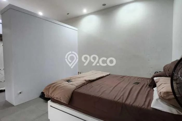 For Sale! Luxury House LT 110m2 Desain Modern di Pondok Labu For Sale! Luxury House LT 110m2 Desain Modern di Pondok Labu